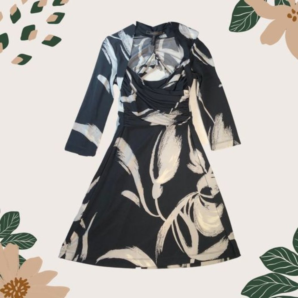 BCBG - 3/4 Sleeve Dress - Size XS
